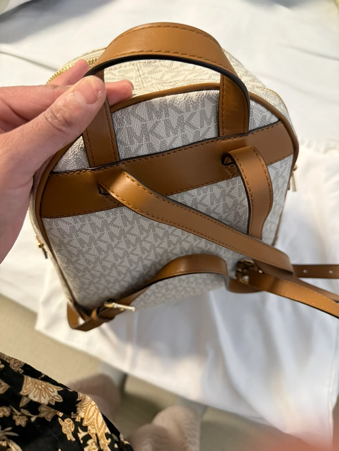 Michael Kors Signature Backpack - photo 3