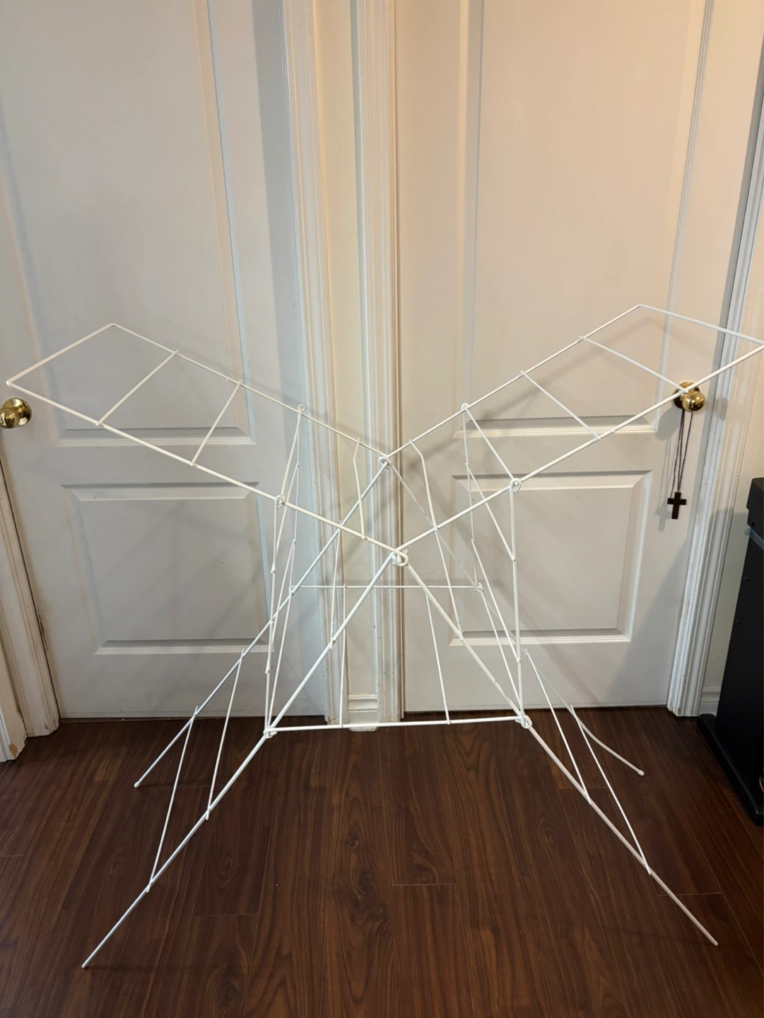 White clothes drying rack