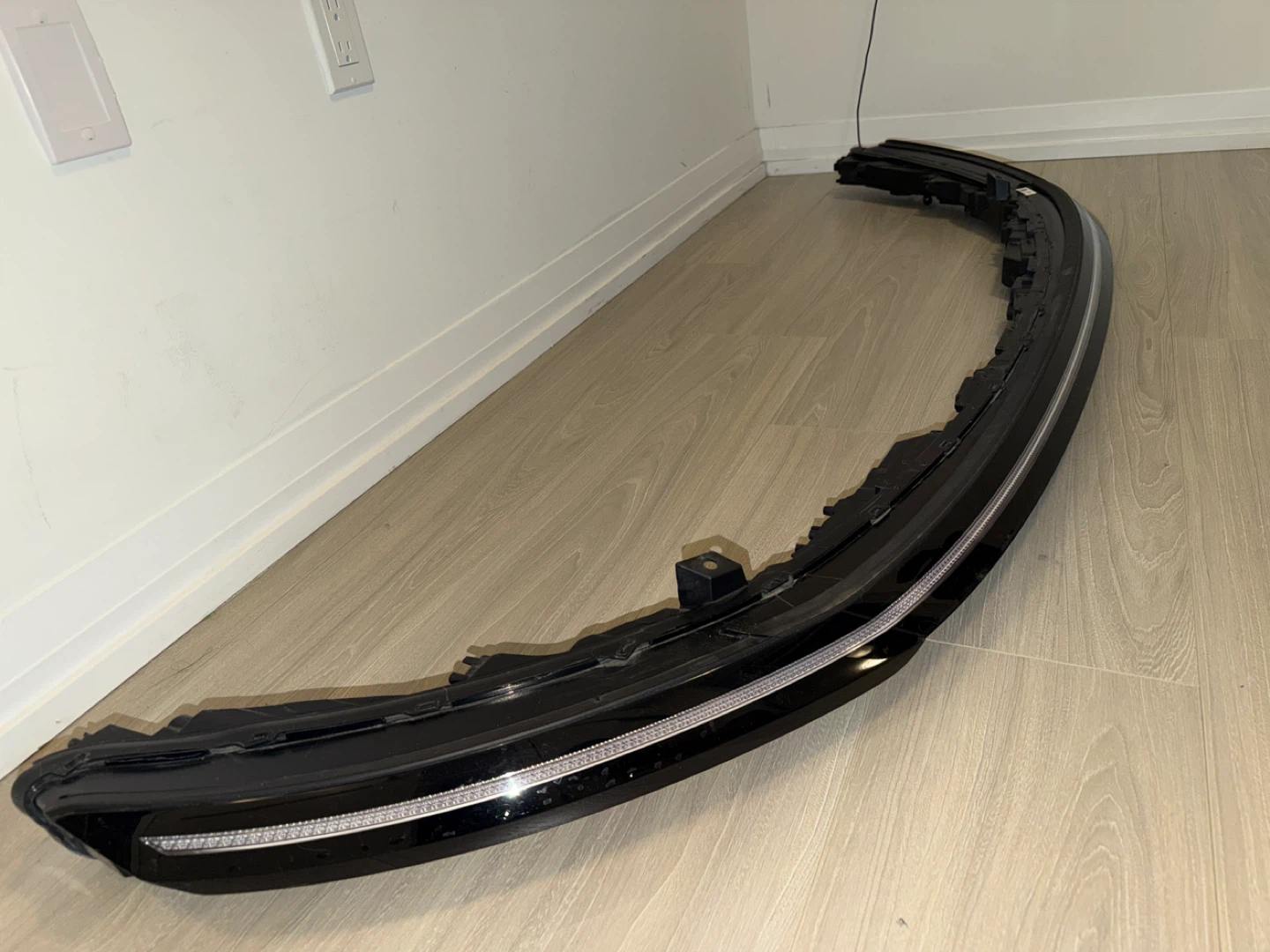 Hyundai Sonata 2024 front light bar