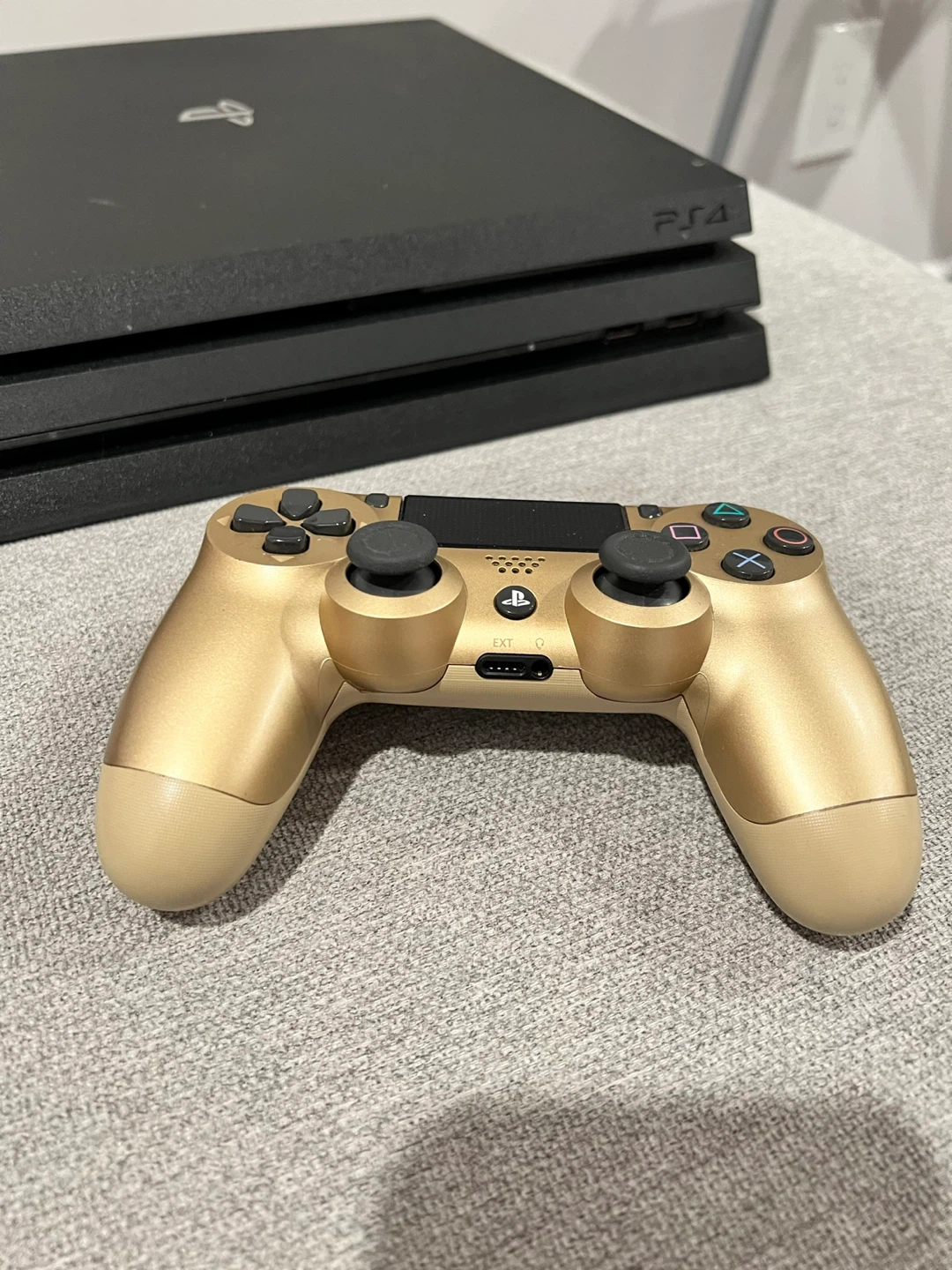 Sony PlayStation 4 Pro (PS4 Pro) with 2 Controllers - photo 4