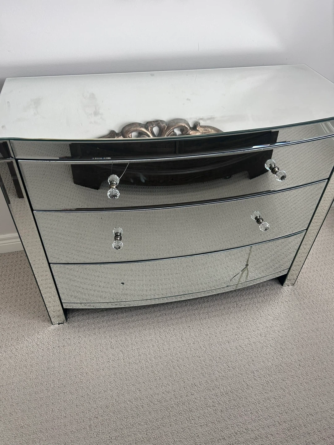 Mirrored 3-Drawer Chest - photo 4
