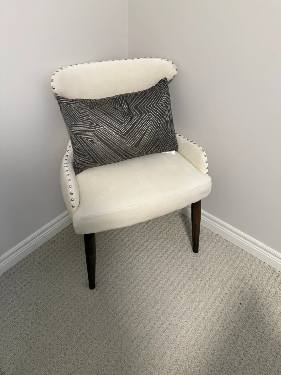 Cream Accent Chair - photo 3