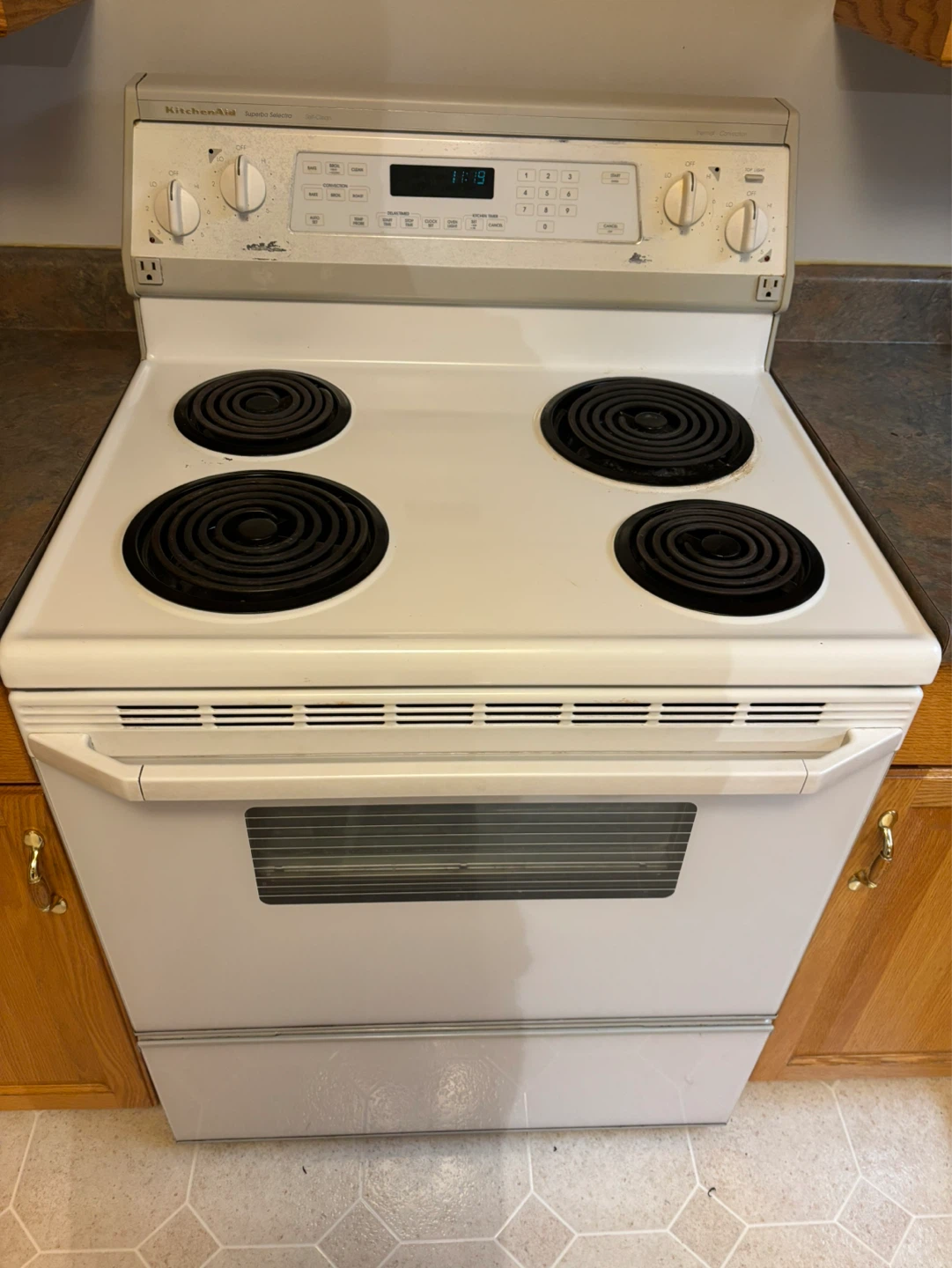 KitchenAid Electric Range with Oven