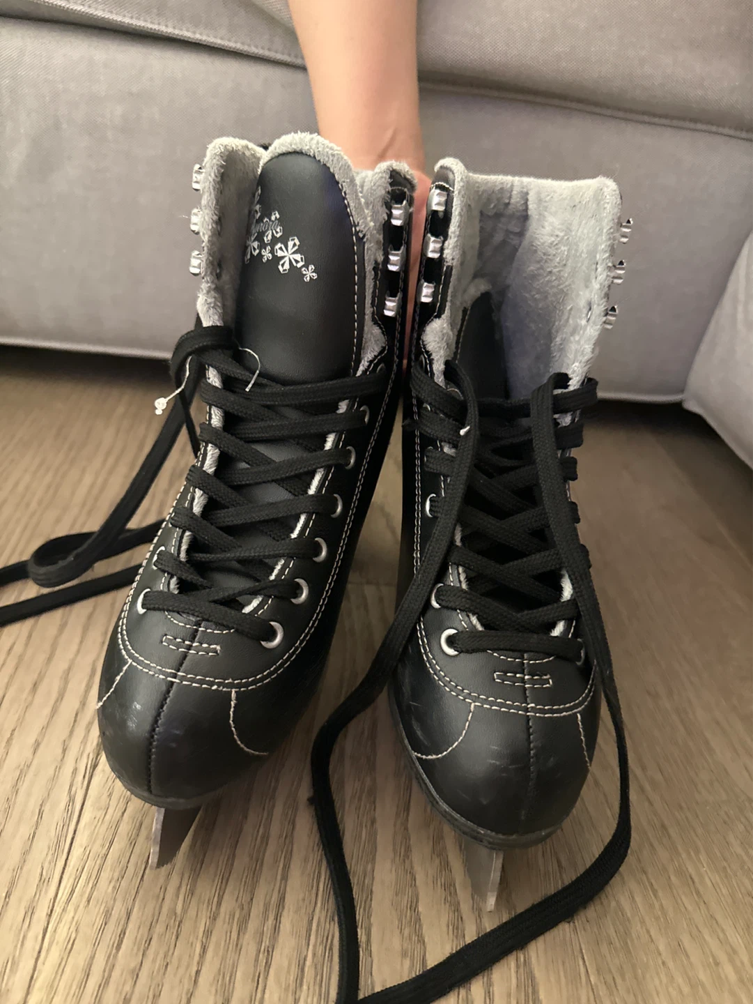 BladeRunner Figure Skates US6 EU36.5 - photo 2