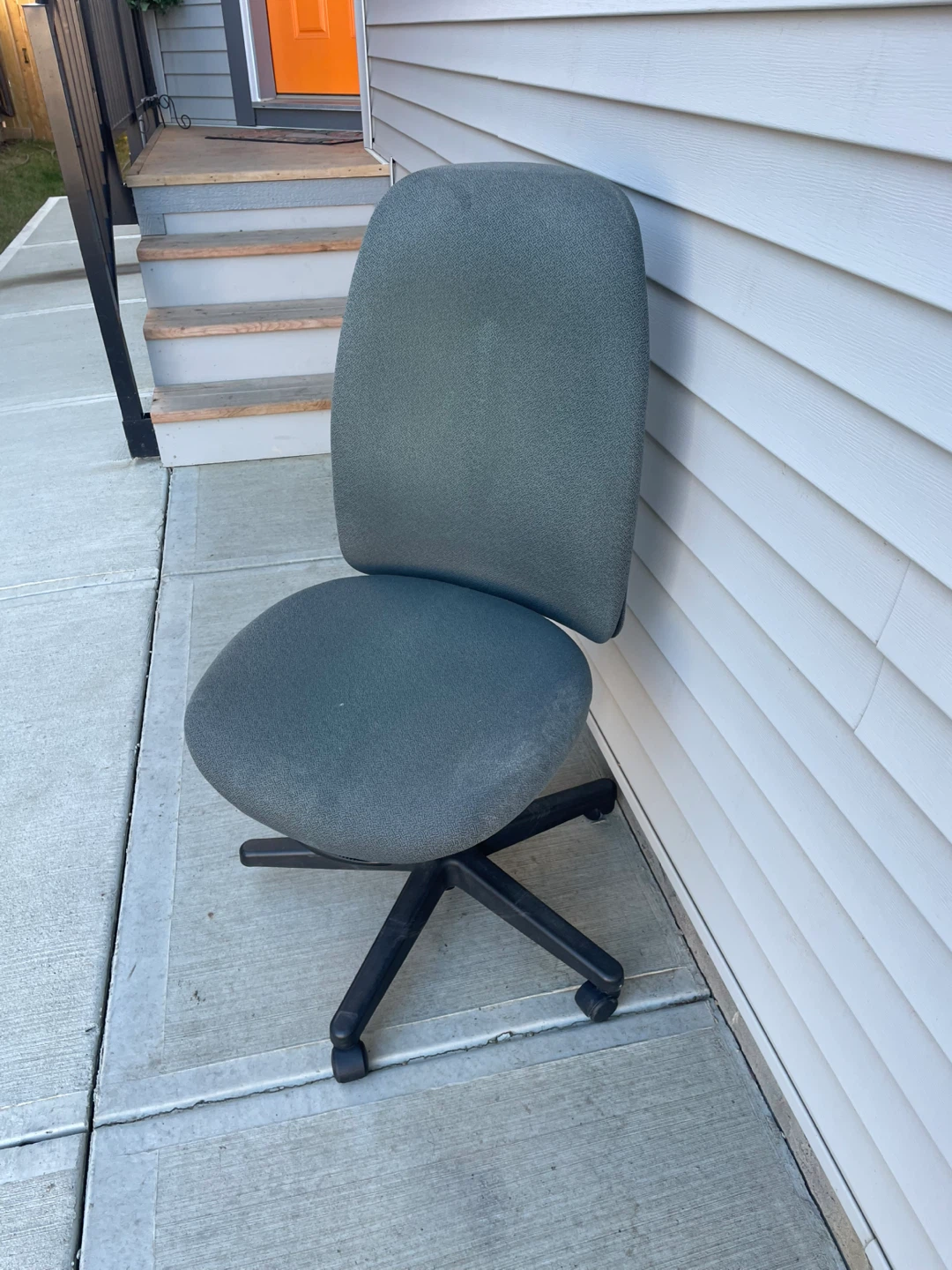 Office Chair - photo 3