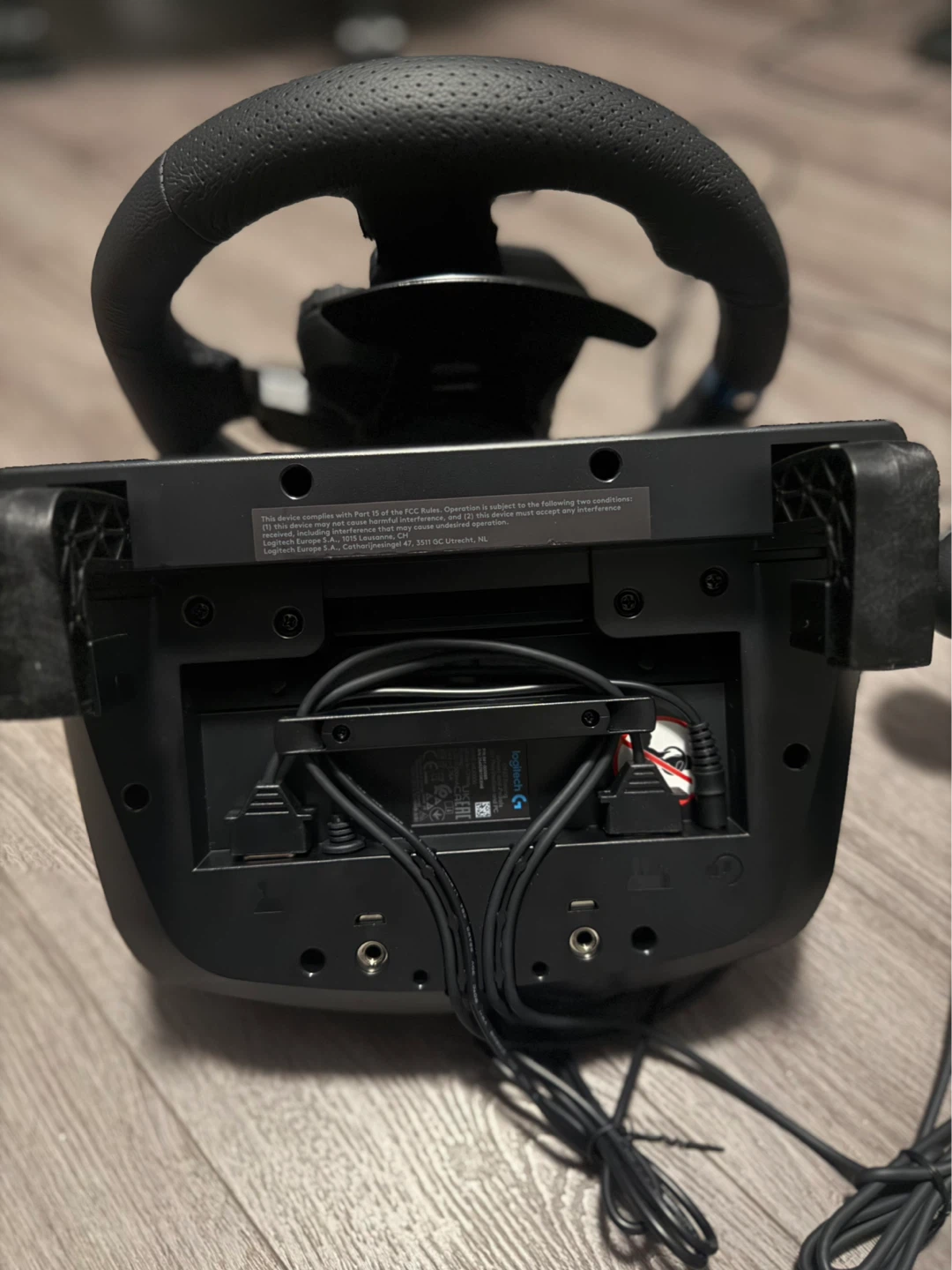 Logitech G923 Racing Wheel, Pedals and Shifter - photo 5