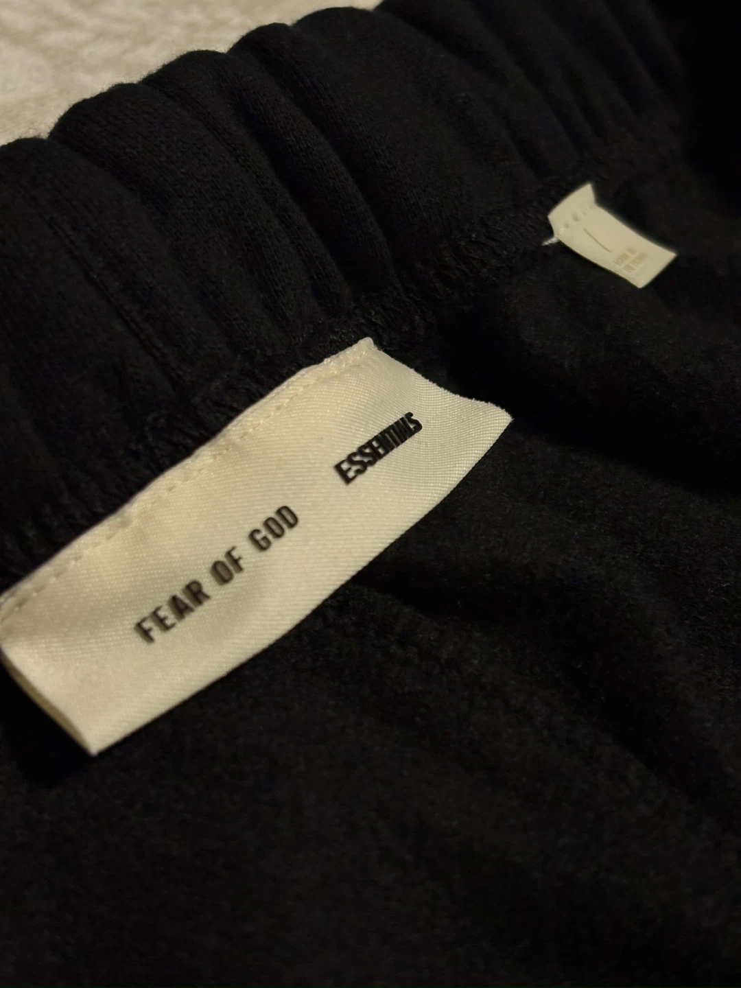 FEAR OF GOD ESSENTIALS Shorts - photo 4