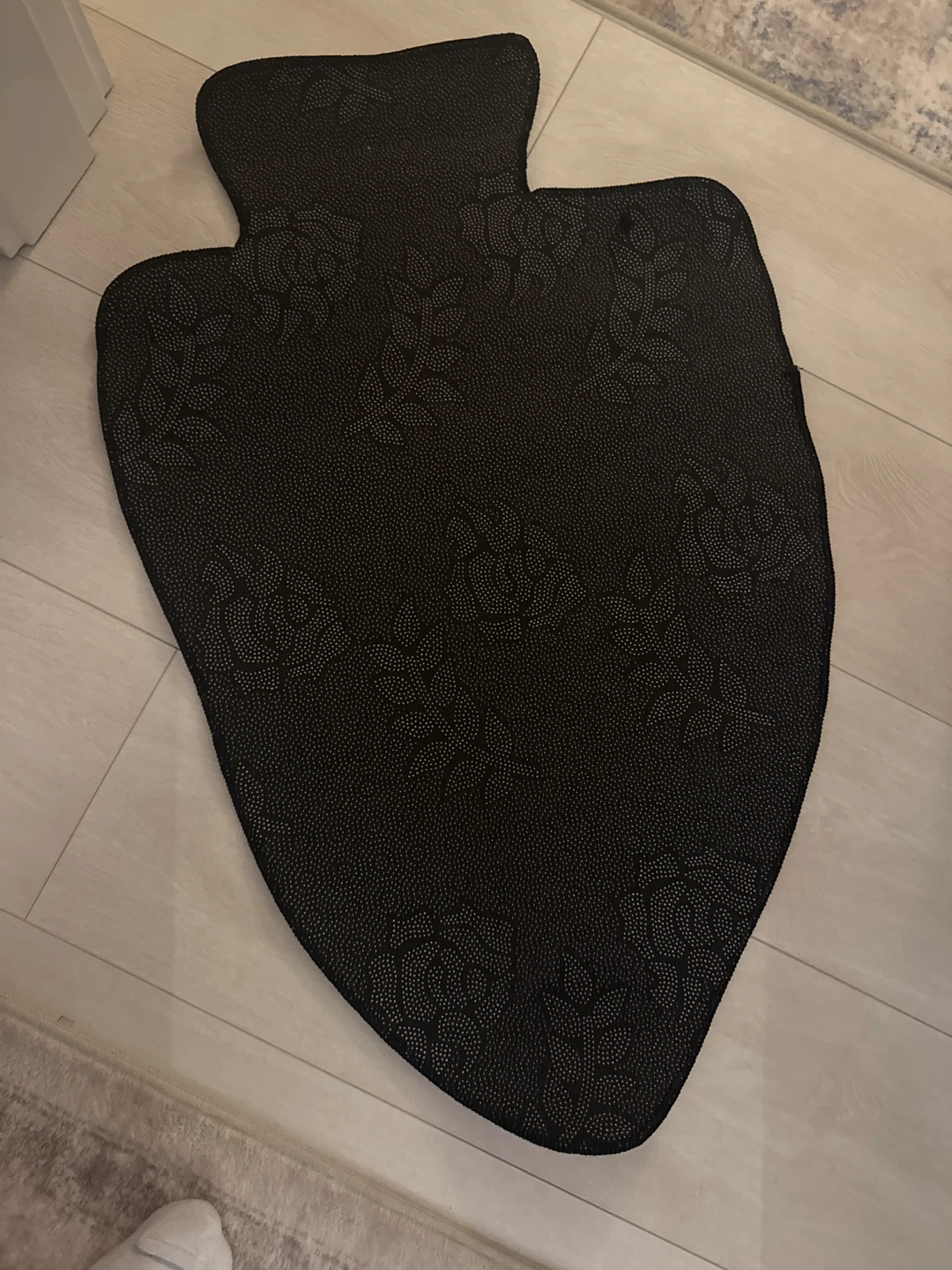 Fish Shaped Bath Mat - photo 2