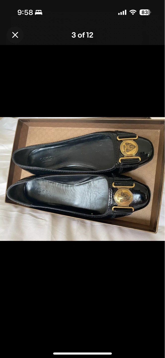 GUCCI 7.5B FLATS Brass Logo Buckle Patent Leather Round-Toe - photo 4