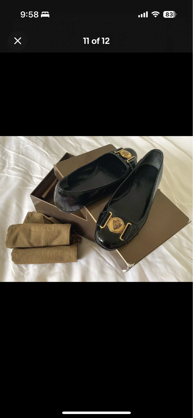 GUCCI 7.5B FLATS Brass Logo Buckle Patent Leather Round-Toe - photo 2