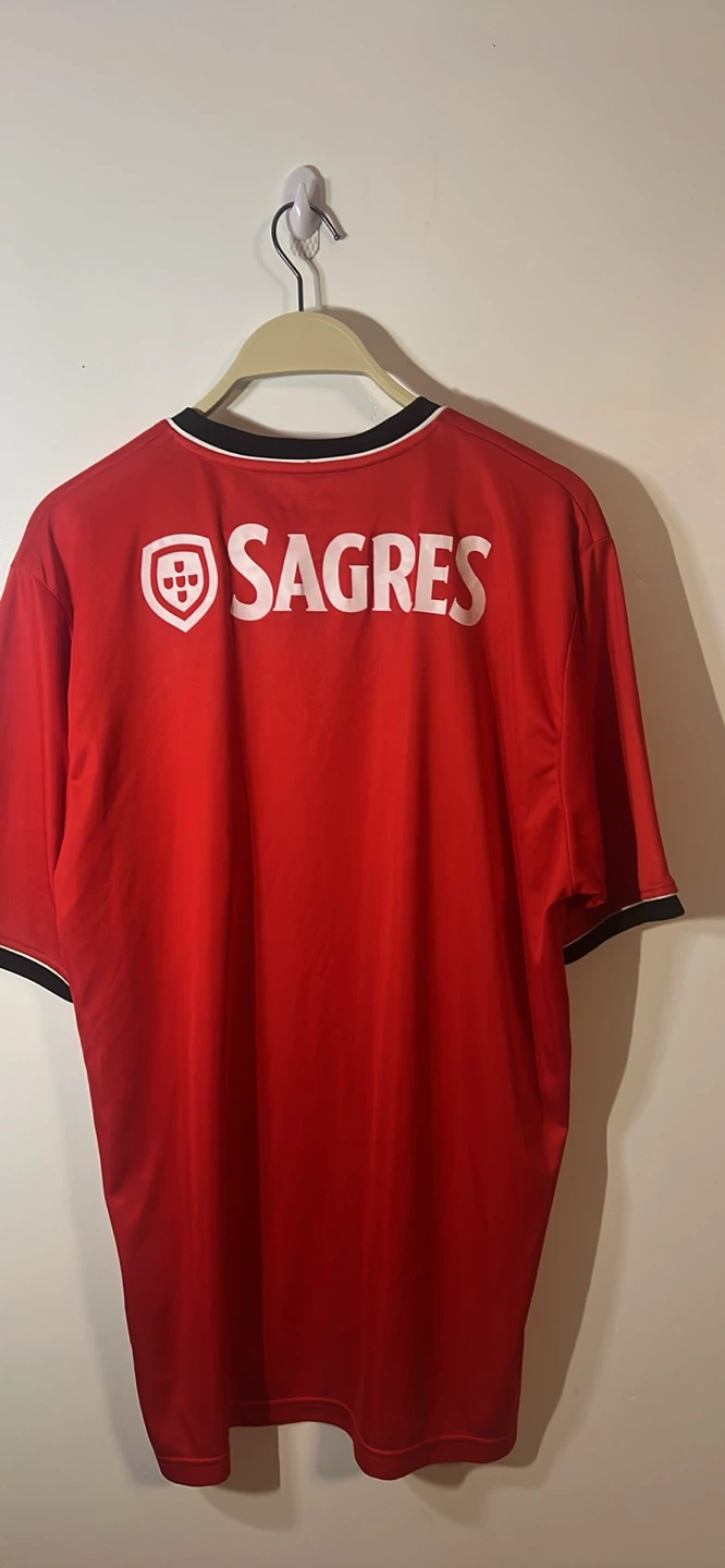 SL Benfica Soccer Jersey Size L - photo 2