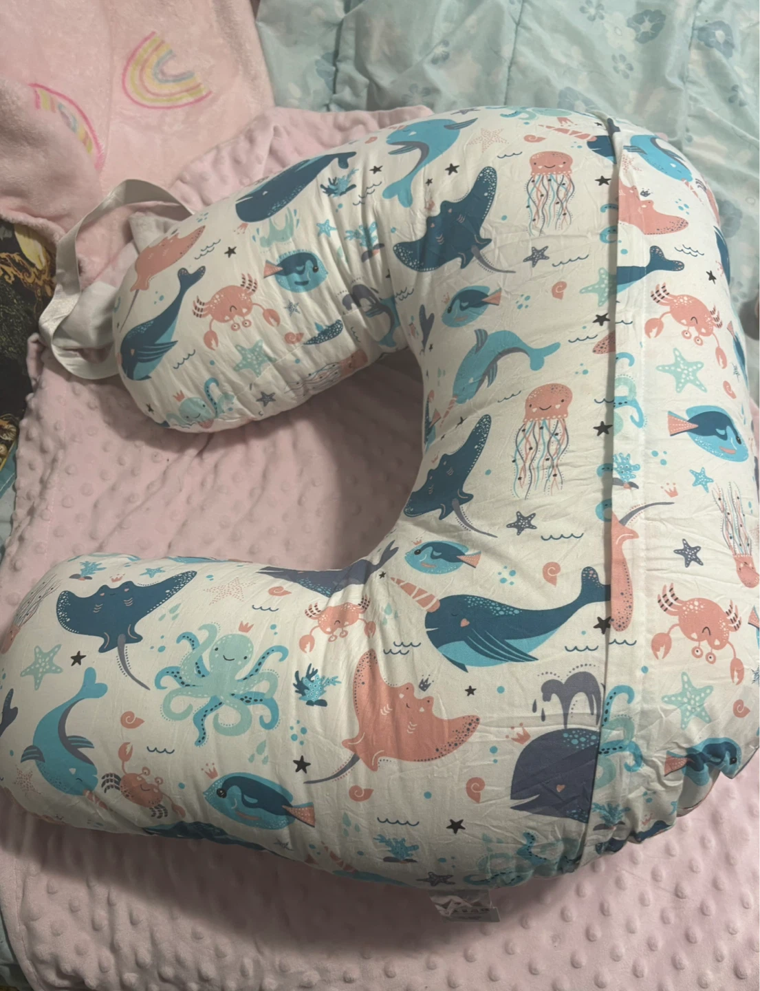 Nursing pillow - photo 2