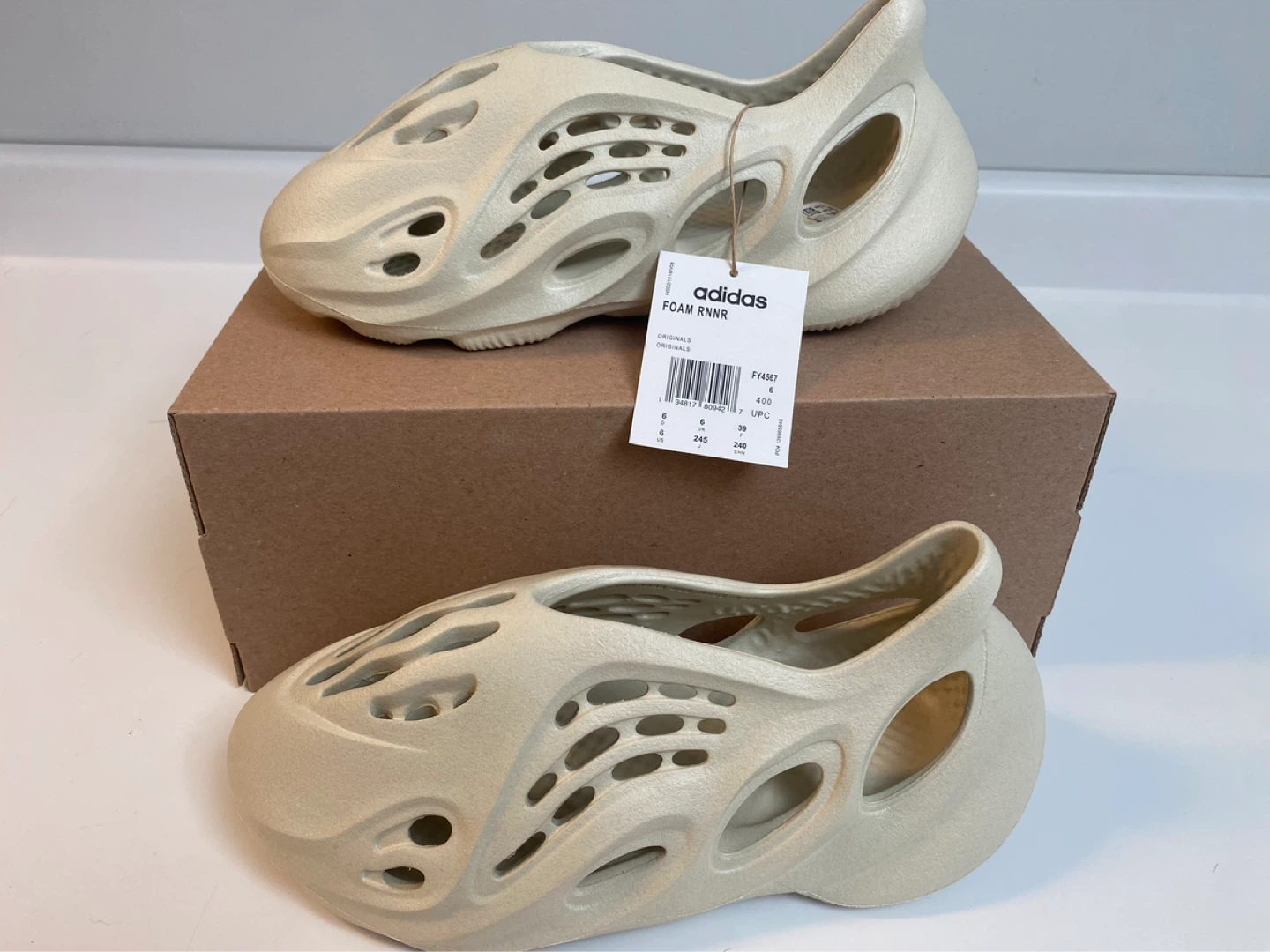Adidas Foam Runner MX Sand Grey Shoes Size 6 - photo 3