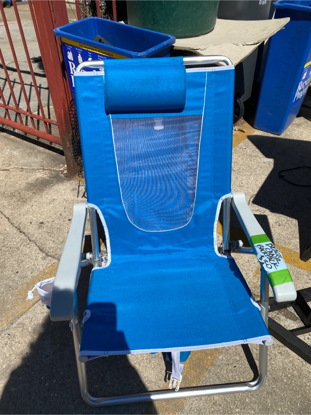 GCI Waterside Blue Beach Chair Backpack