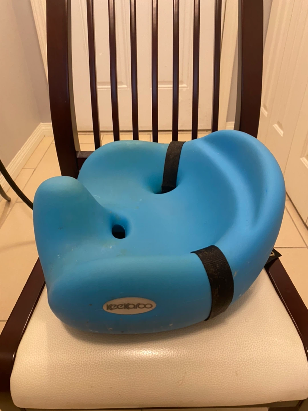 Keekaroo infant insert - photo 2
