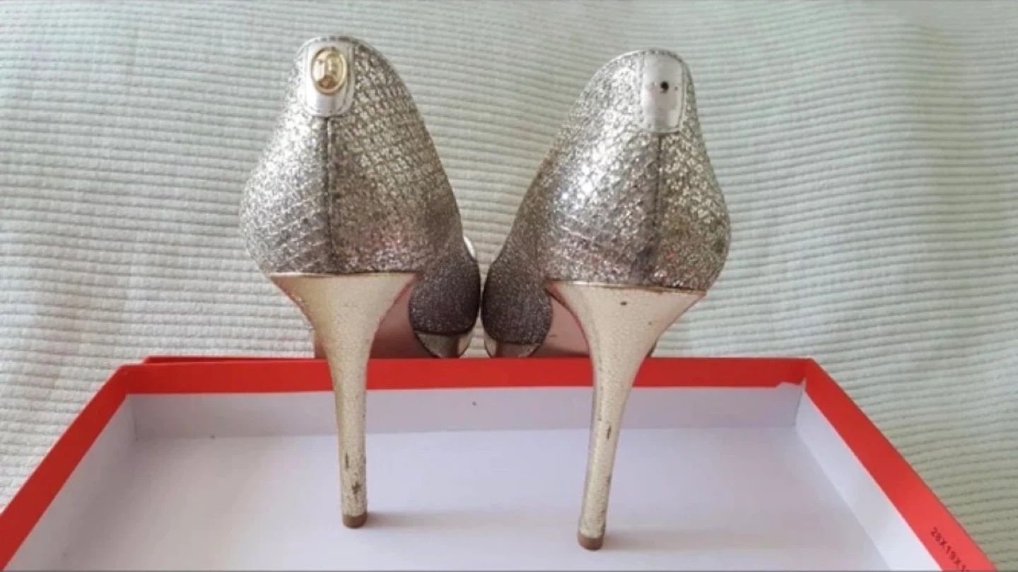 7.5 M Ivanka Trump Peep Toe Gold Silver Glitter Heels Maggie 2 - photo 5