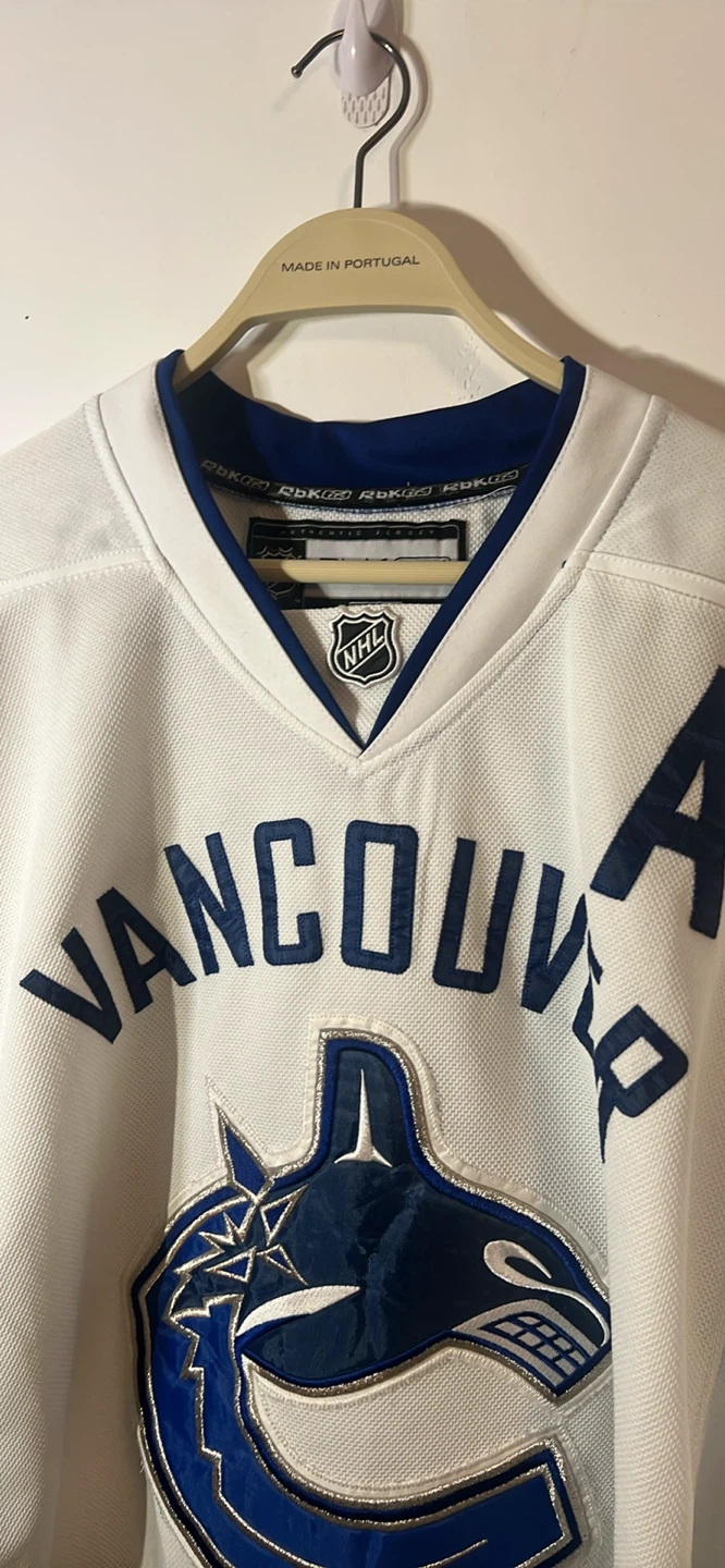 Vintage  Canucks Ryan Kesler #17 Reebok Hockey Jersey size 50 - photo 4