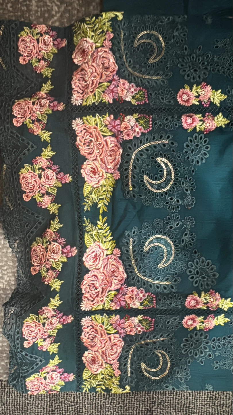 Teal Floral Embroidered 3-Piece Lawn Suit - Medium