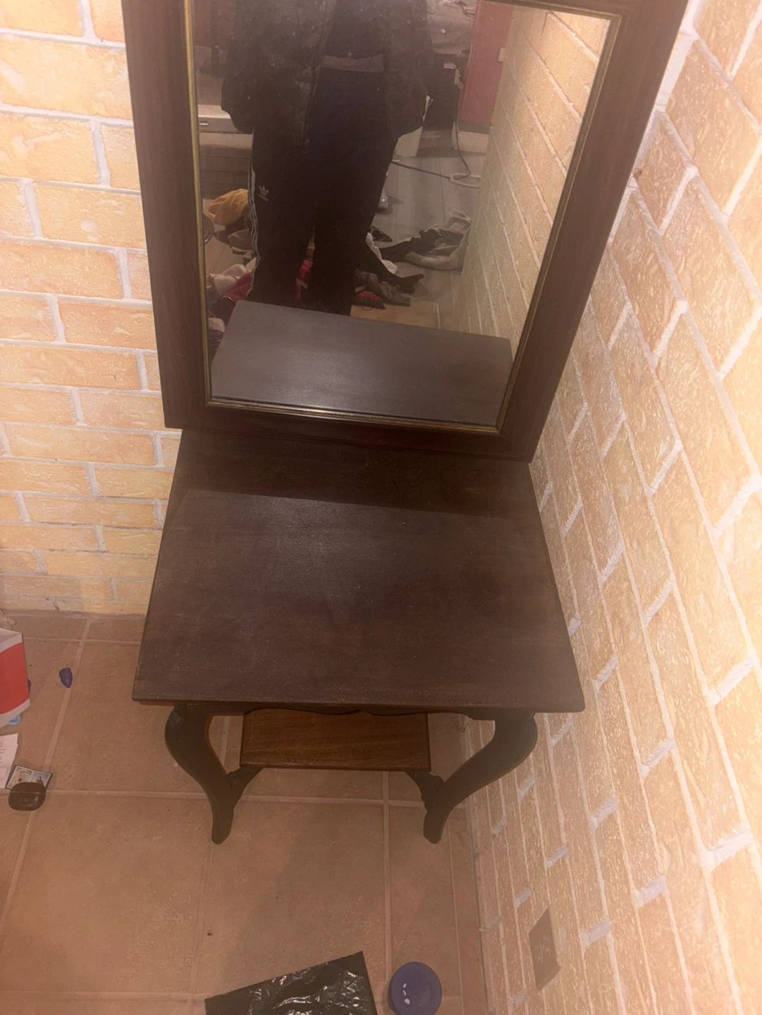 Vintage Accent Table with Mirror - photo 3