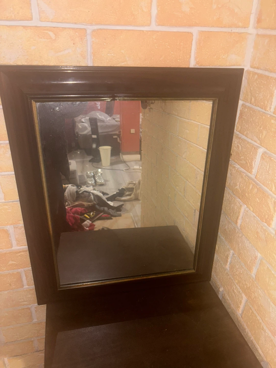 Vintage Accent Table with Mirror - photo 4