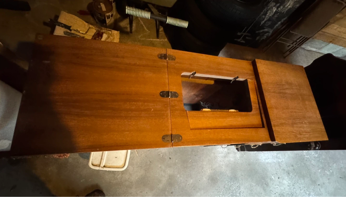Vintage Wooden sewing Desk - photo 4