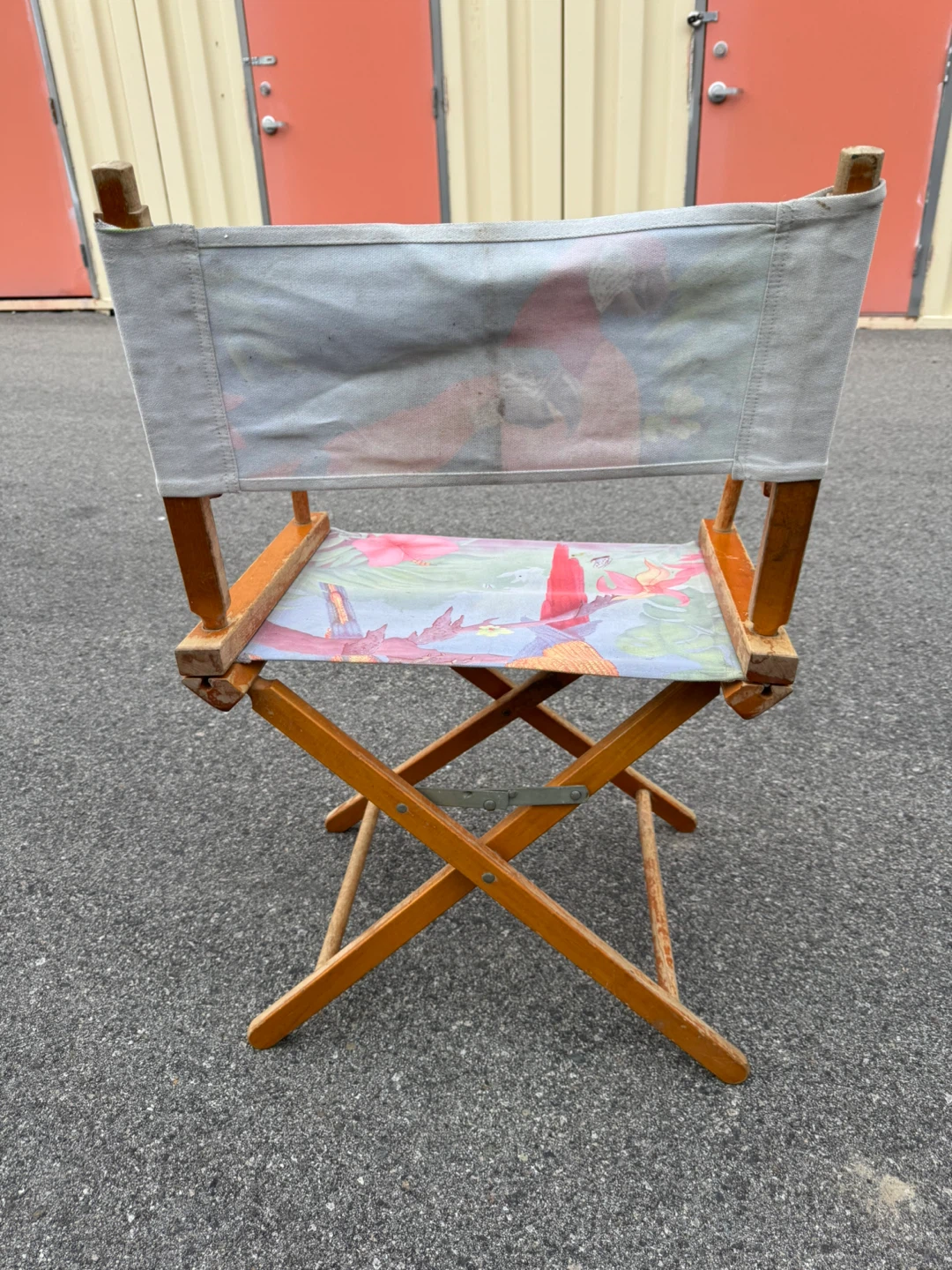 Director's Chair with Parrot Print - photo 2