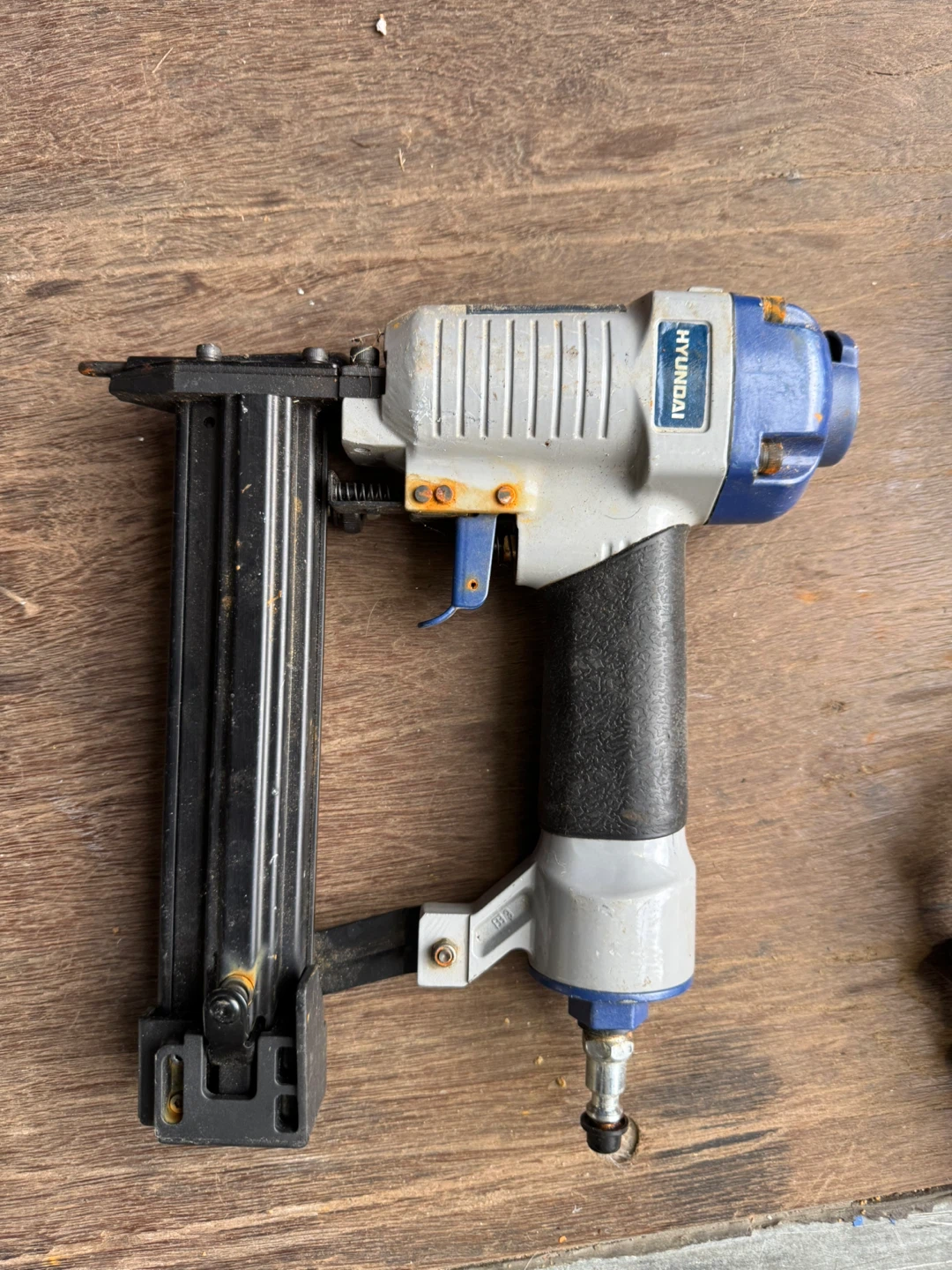 Fastick and Hyundai Nail Guns - photo 4