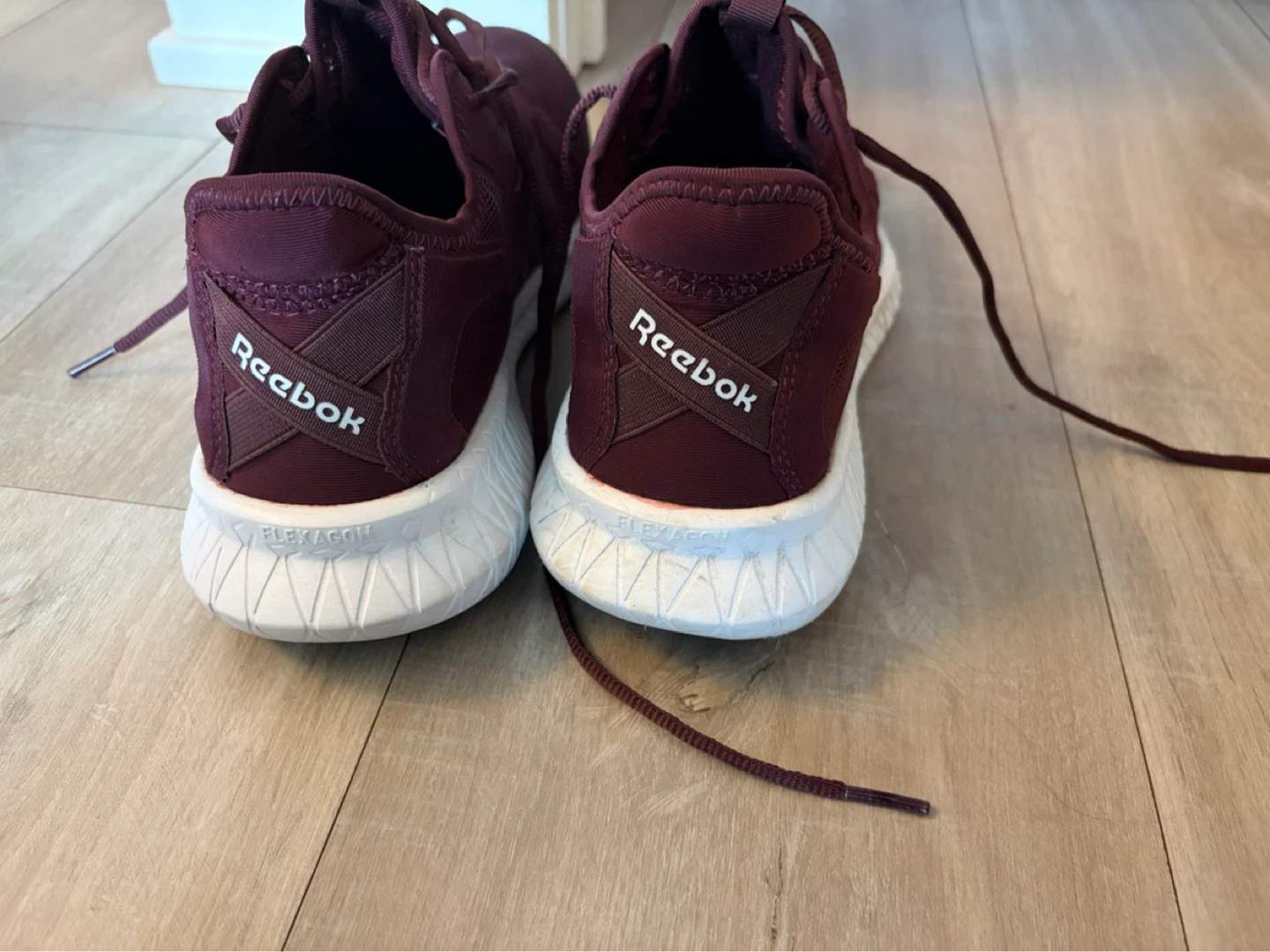 Reebok Burgundy Flexagon Memory Tech Sneakers - photo 4