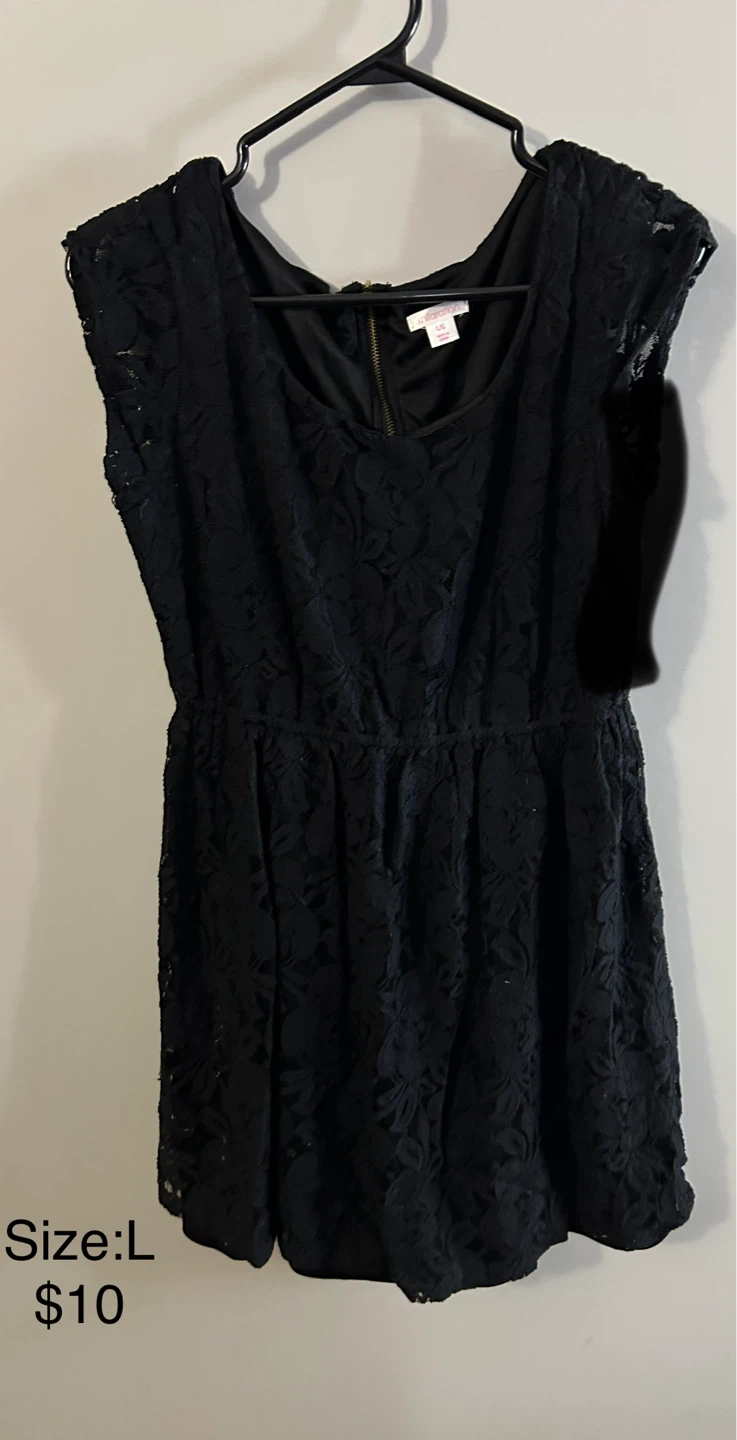 Women’s dresses - photo 3
