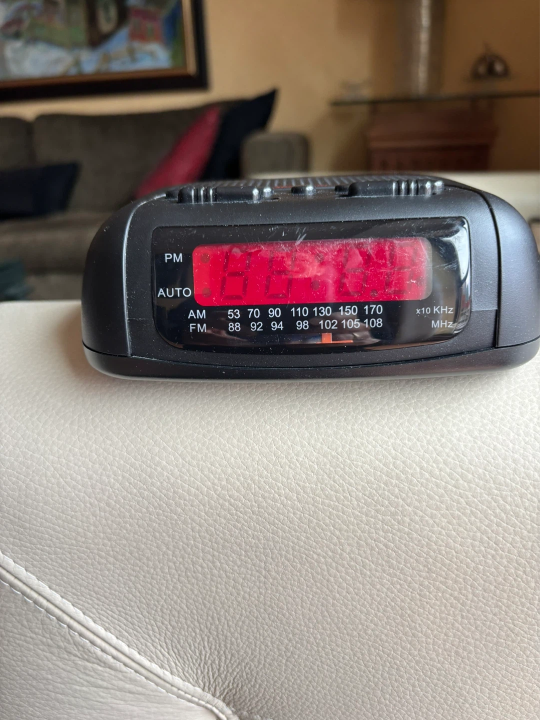 Sunbeam AM/FM Alarm Clock Radio