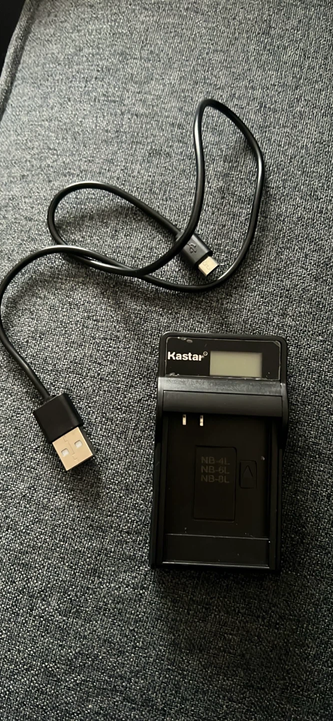 Kastar Battery Charger with USB Cable - photo 3