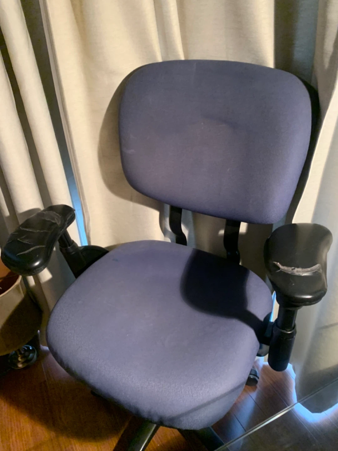 Adjustable Blue Office Chair - photo 2