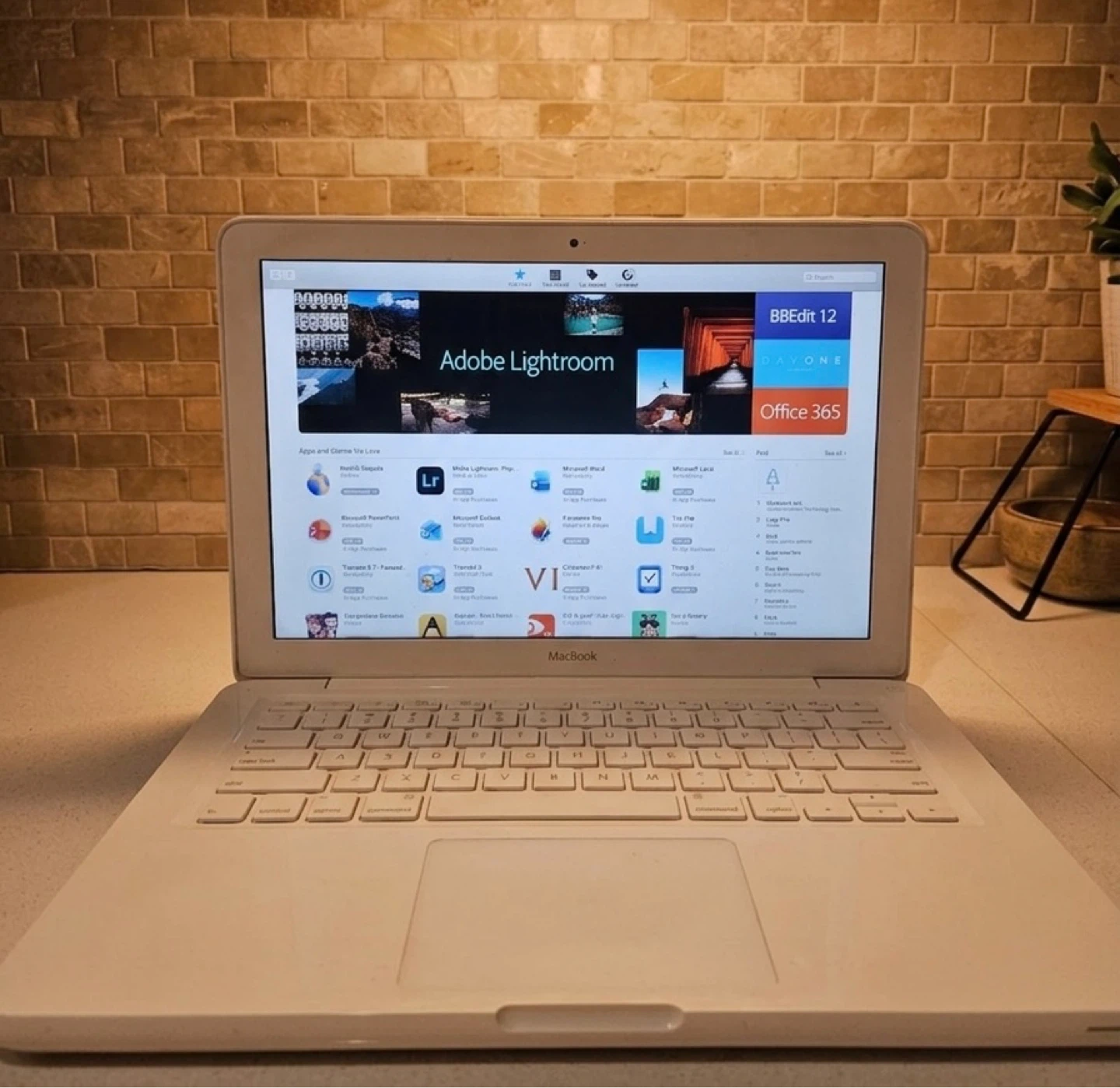 🔥 Apple MacBook with Charger - 250GB HD | 2.26GHz | Good Battery