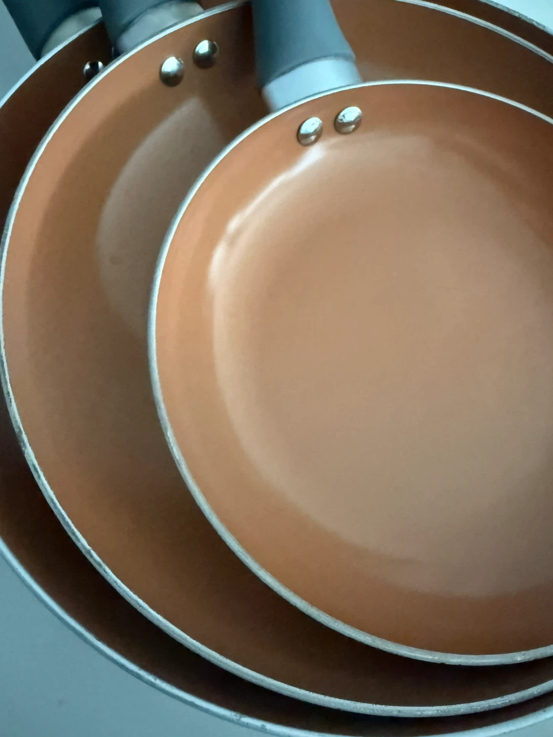 A frying pan set in very good condition! - photo 2
