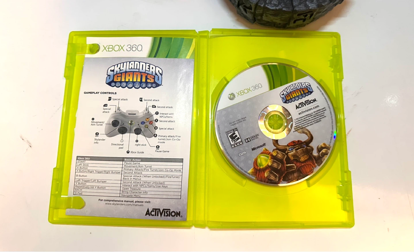 Skylanders Giants Xbox 360 Game with Portal and Figure - photo 2