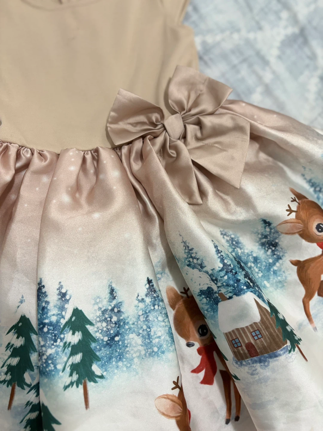 H&M Girls Reindeer Winter Dress Size 6-8 - photo 2
