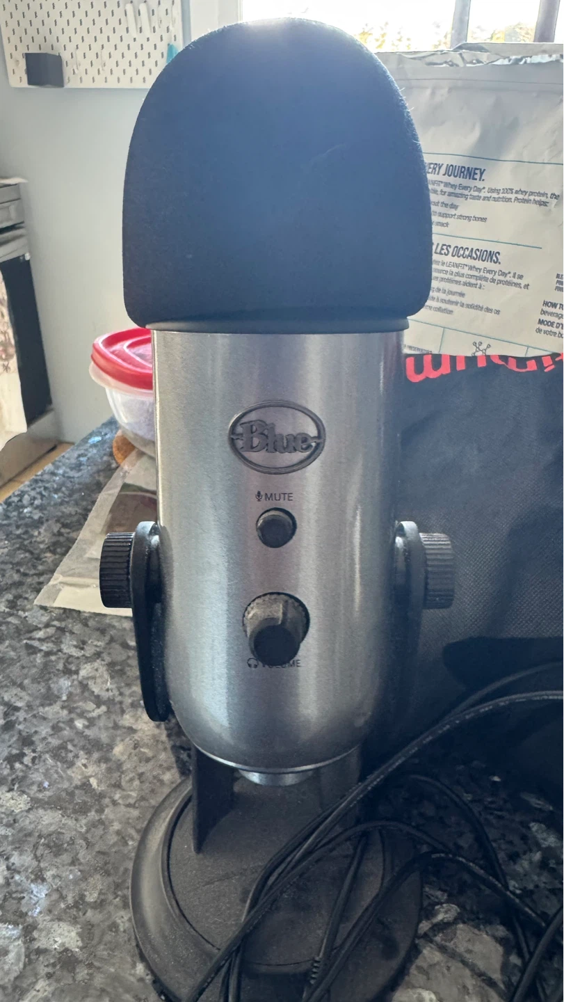 Blue Yeti USB Microphone - photo 3