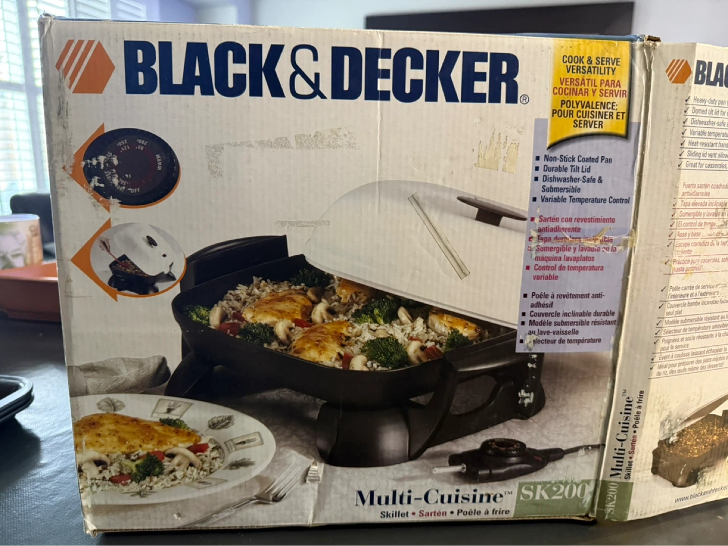 Black & Decker Multi-Cuisine SK200 Skillet