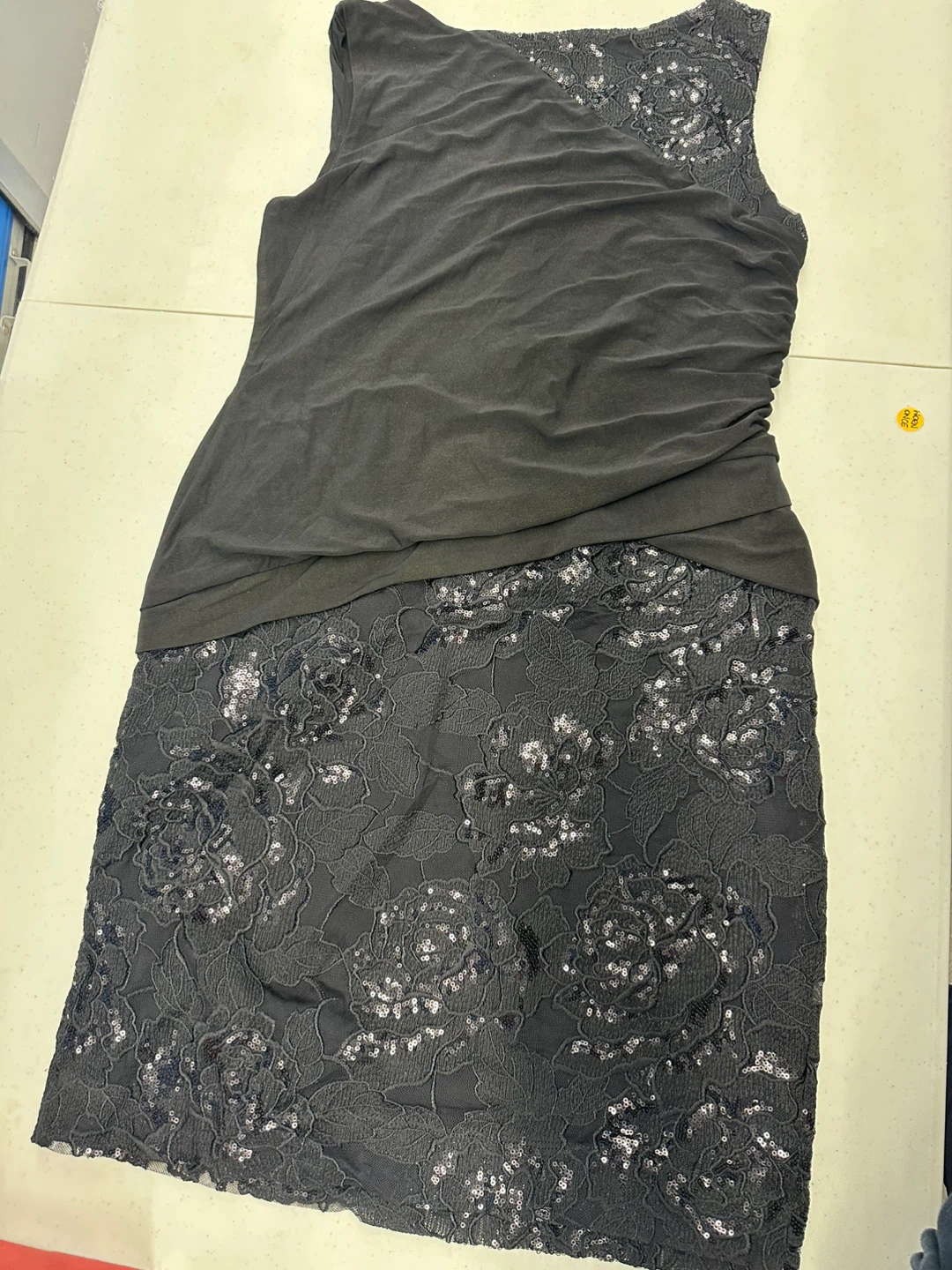 *EUC* Black cocktail Dress with sequins - photo 2