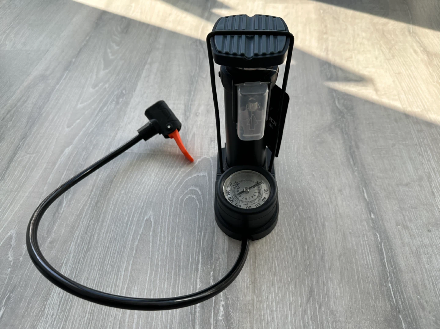 Black Floor Bike Pump with Gauge
