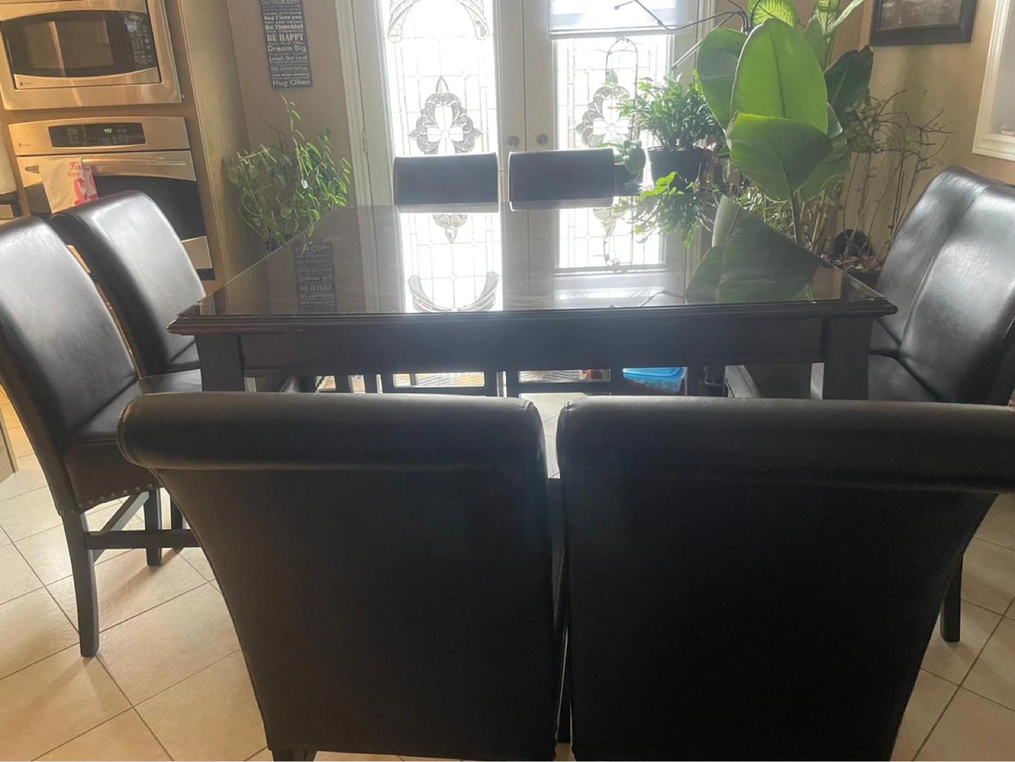 Dining Table Set with 8 Chairs pick up Vaughan - photo 3