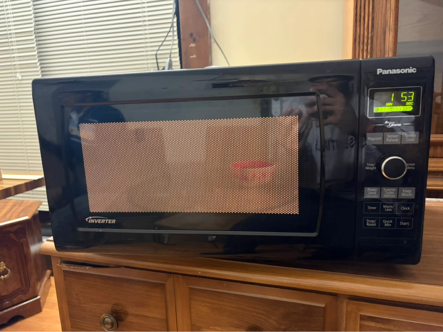 Panasonic Inverter Microwave Oven - photo 4