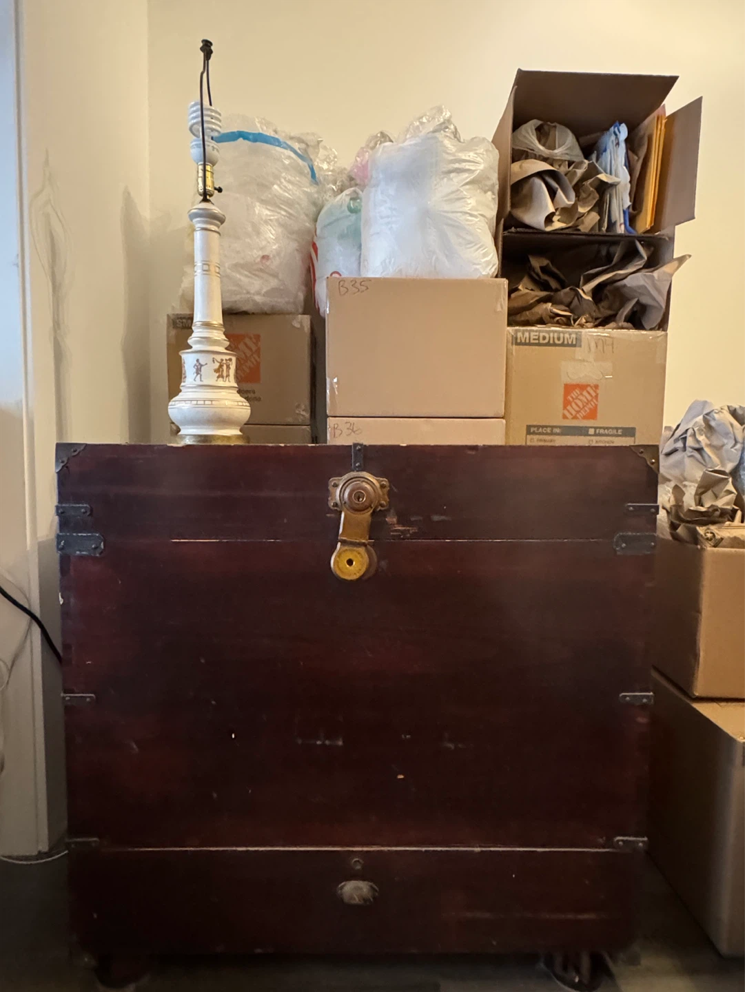 Antique Steamer Trunk/Chest