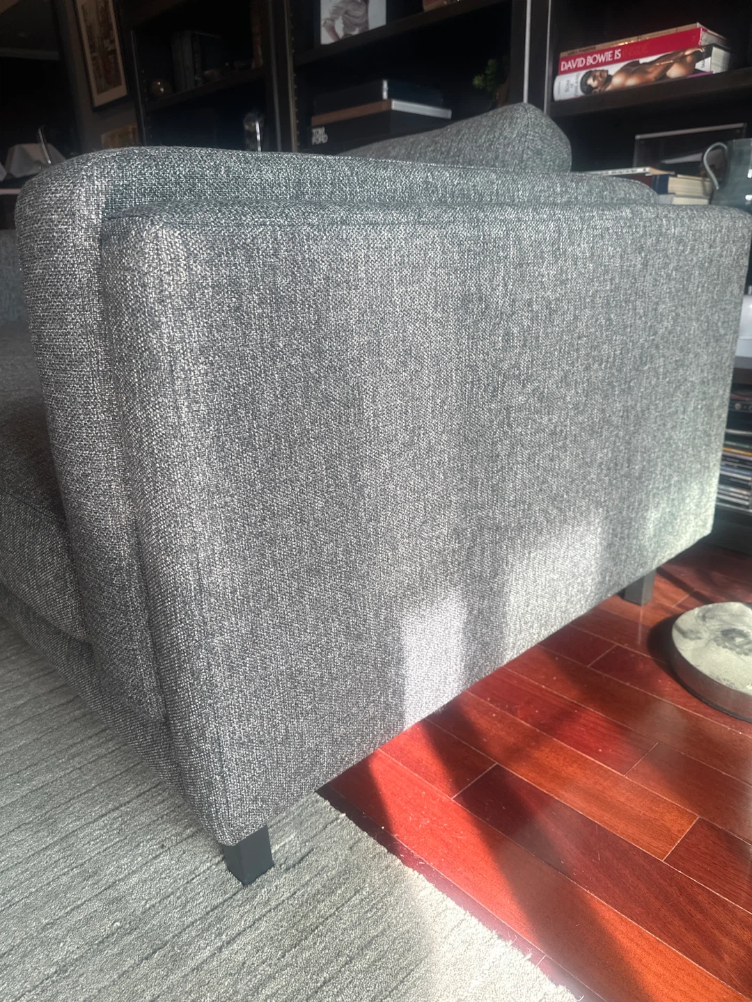 Room & Board Cade Couch 91’ - photo 4
