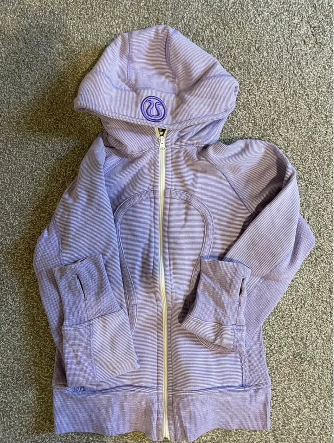 Lululemon scuba Zip-Up Hoodie Size 4