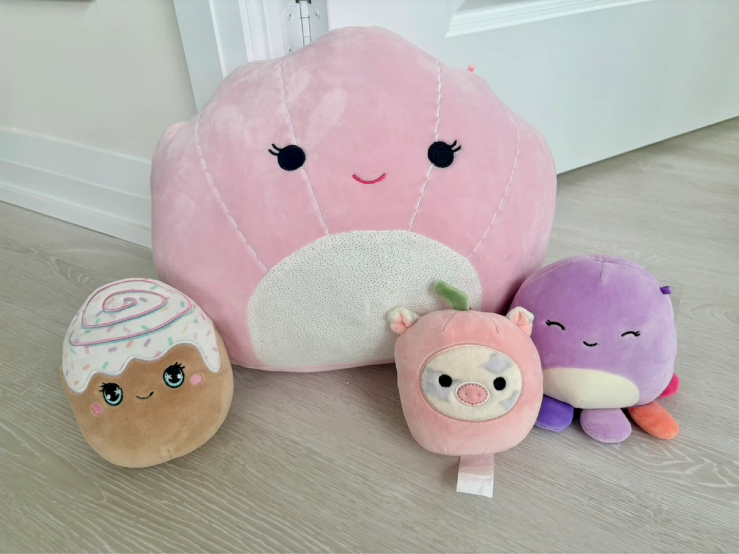 SQUISHMALLOWS - Plush Toys