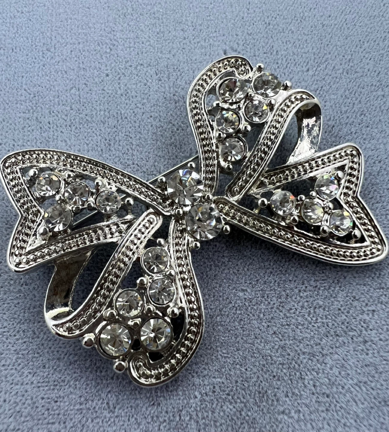 Rhinestone Bow Brooch - photo 5