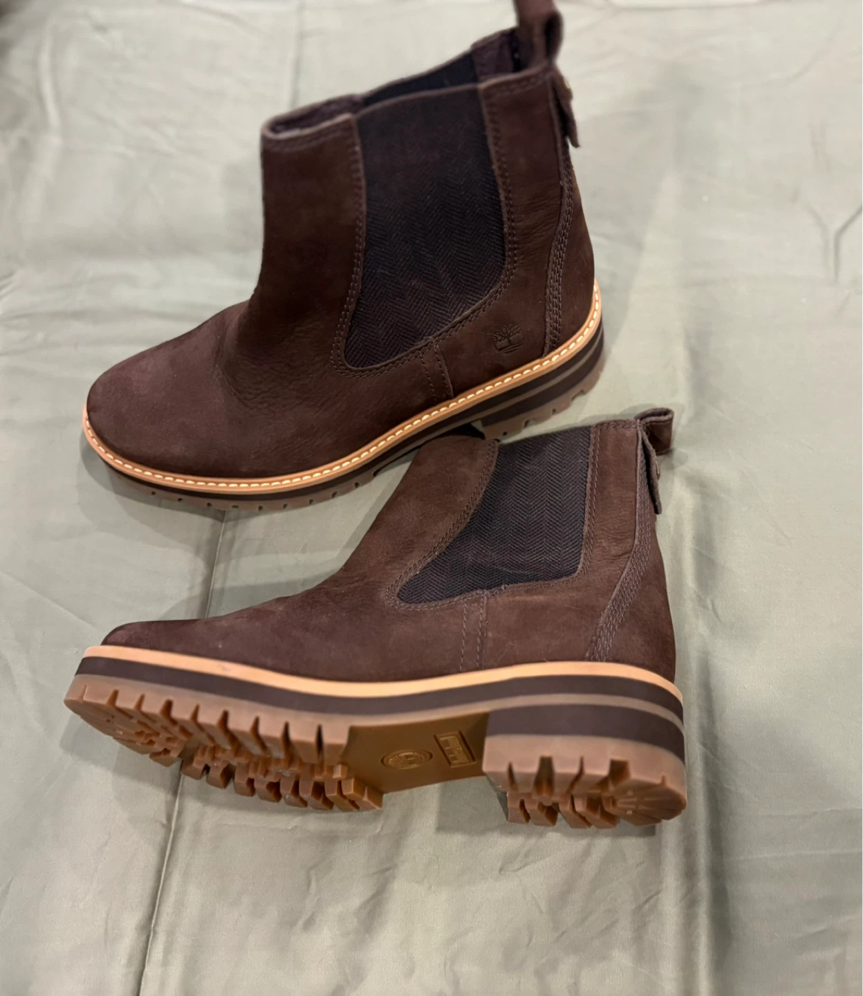 Timberland Women's Brown Suede Chelsea Boots Size US 7 - photo 3