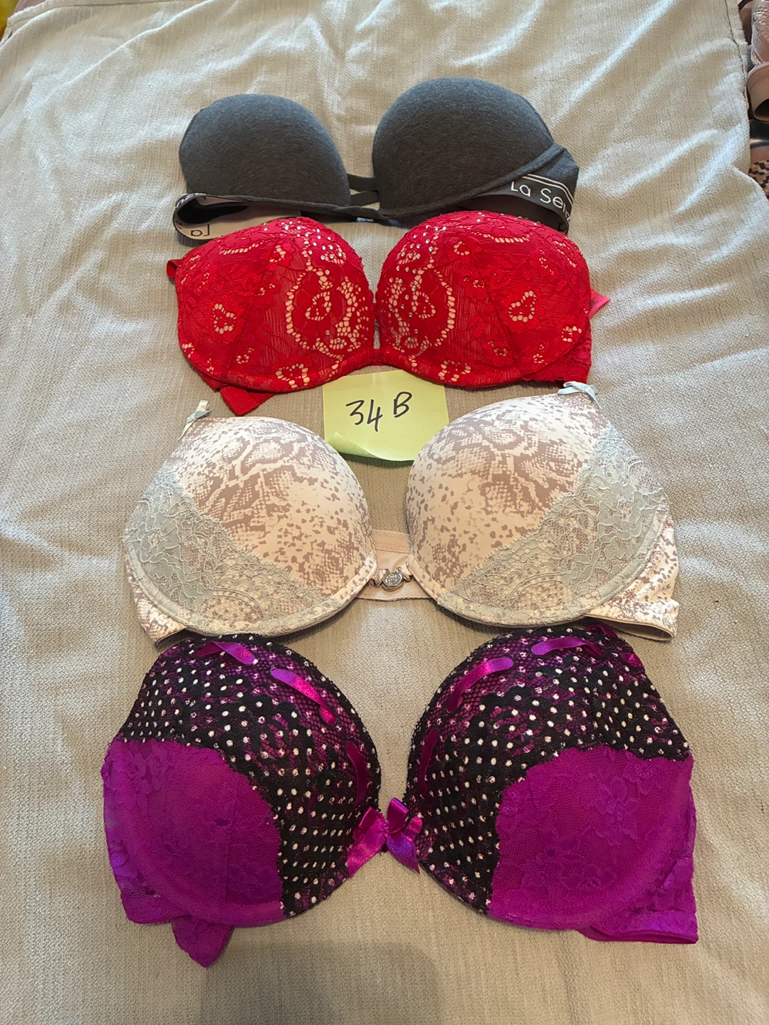 Brassiere’s 34B