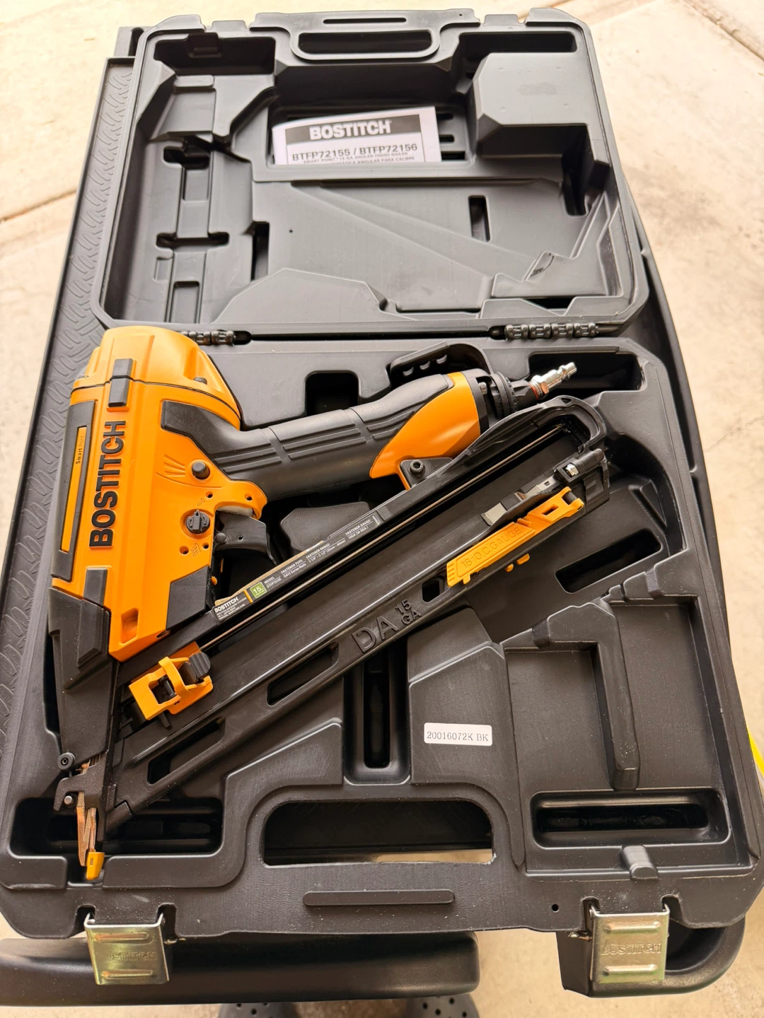BOSTITCH Air Angled Finish Nailer - photo 2